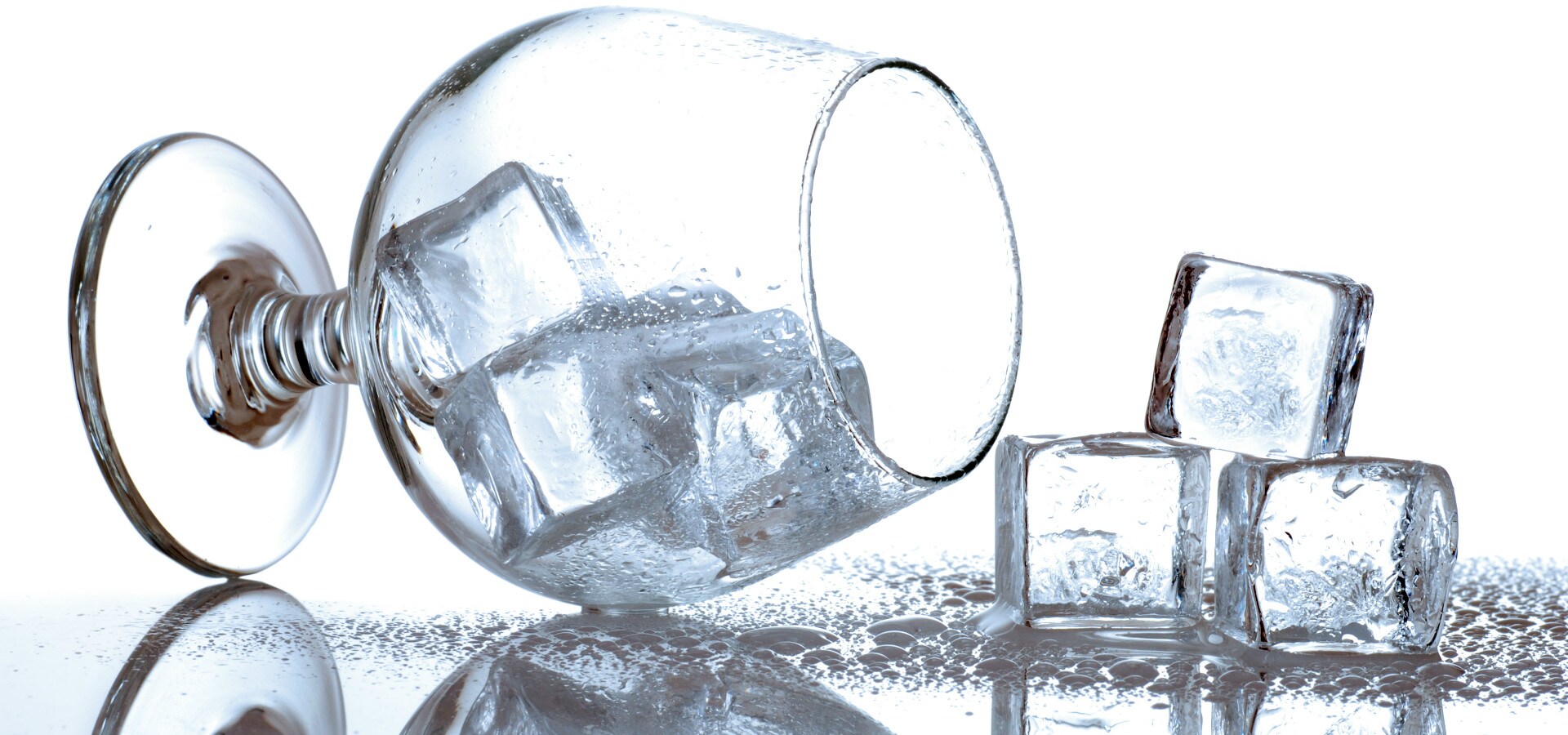 El cóctel perfecto empieza por el hielo
